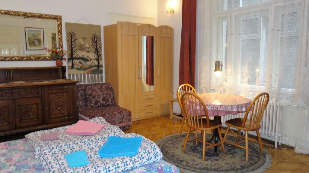 Garibaldi 5 Apartments & Rooms Budapeszt Zewnętrze zdjęcie